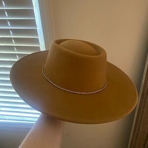 Stylish Tan Wide-Brim Hat